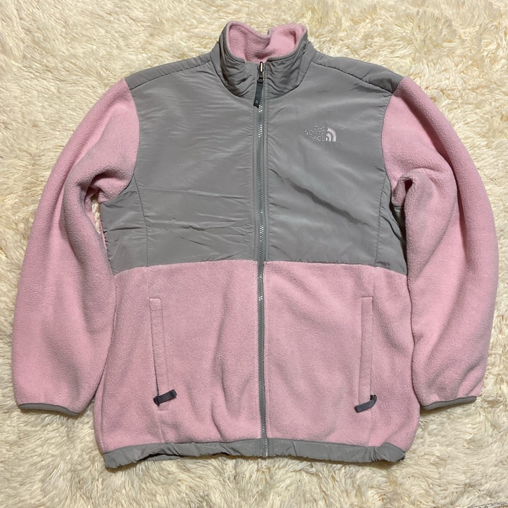 5. The North‎ Face zip up fleece